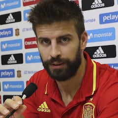 Piqué: "No es mi caso, pero un independentista podría jugar en la Selección española..."