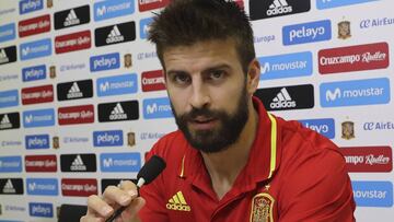 Piqué: "No es mi caso, pero un independentista podría jugar en la Selección española..."