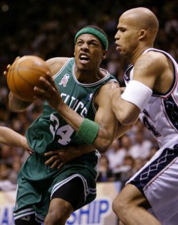 En 1998 fue fichado por Boston Celtics. En el equipo Massachusetts estuvo 15 años hasta su marcha a Brooklyn.