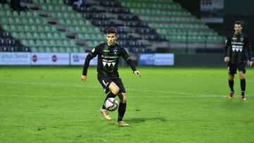 Imagen del partido entre el Sestao River y el Logroñés B