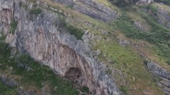 Rescate a una escaladora en Castro Urdiales (Cantabria).