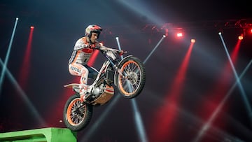 Toni Bou, con la Honda en el X-Trial.