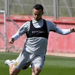 El Mallorca y Joan Sastre zanjan el conflicto y el lateral derecho renueva hasta 2023