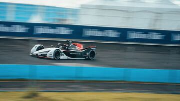 Wehrlein con el Porsche en Puebla.