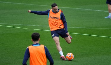 El Málaga se plantea el fichaje de un lateral izquierdo