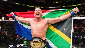 El campeón del peso medio Dricus du Plessis.