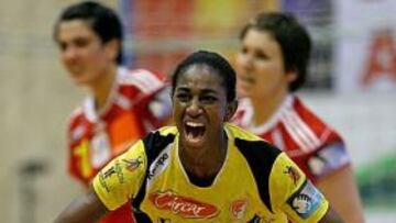 <b>NOVEDAD. </b>Alexandrina 'Sandy' Barbosa jugará con España.