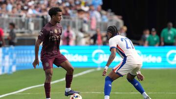 Oscar Bobb, la joya del City de Guardiola se perderá varios meses por fractura