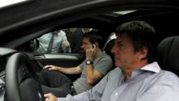 El Barça arropa a Messi, que culpa del fraude a su exagente