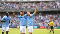 El New York City golea, doblete de Villa y Pirlo debuta