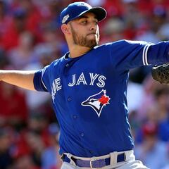 Marco Estrada y los bates de los Blue Jays asaltan Texas