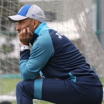 Entrenador de porteros de Cruz Azul