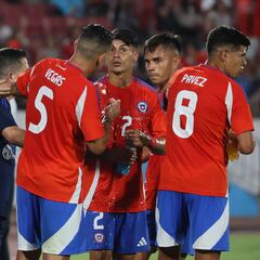 Bravo contó a qué jugador chileno quería Luis Enrique para el Barcelona: el nombre sorprende