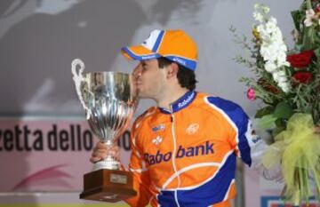 Óscar Freire comparte con Fausto Coppi y Roger De Vlaeminck, el honor de haber ganado esta 'clásica' en tres ocasiones. De hecho, sólo se han dado cinco victorias españolas, Éstas de Freire (2004, 2007 y 2010) y las dos de Miguel Poblet (1957 y 1959).