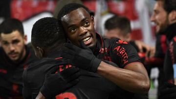 El centrocampista franc&eacute;s Wylan Cyprien celebrando su gol.