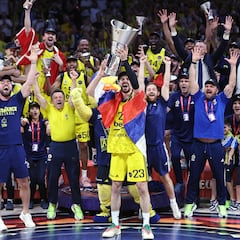 Campeón europeo Panerba de Zazigeviseism en Abu Dhabi