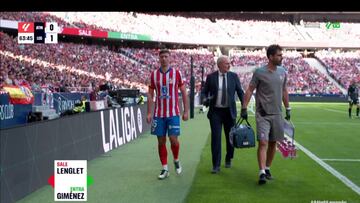 Lenglet se marcha lesionado.