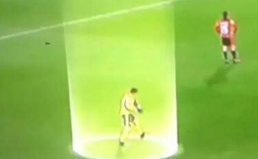 El momento de furia de Alexis Sánchez tras empate de Arsenal