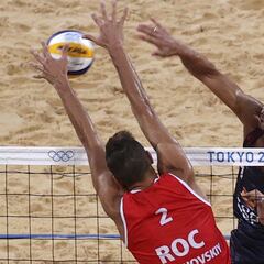 Herrera y Gavira se vengan de Krasilnikov y Stoyanovskiy