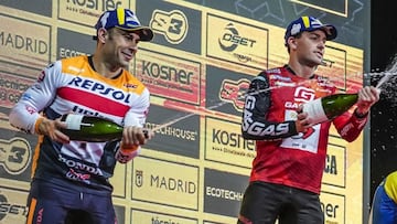 Toni Bou y Jaime Busto, en un podio del Mundial de X-Trial.