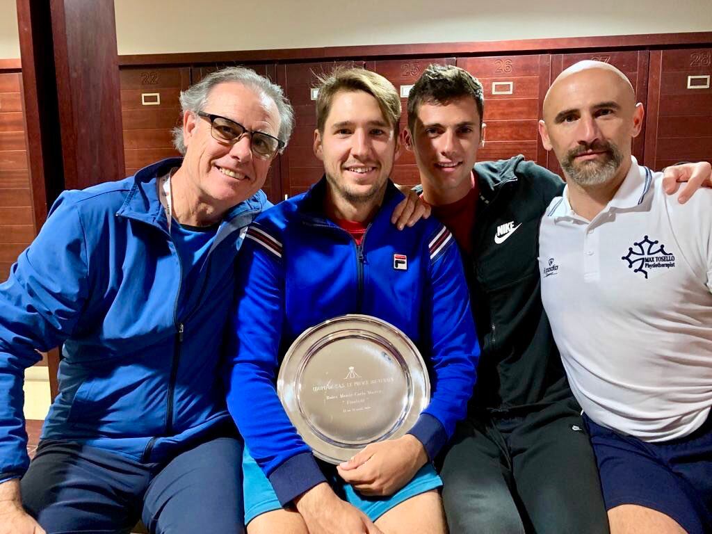 José Perlas, a la izquierda, junto a Dusan Lajovic.