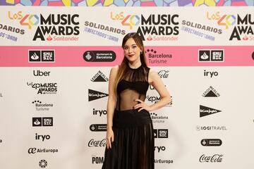 La presentadora Cristina Regatero posa en el photocall de Los40 Music Awards.