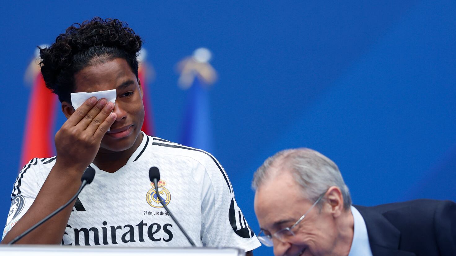 ريال مدريد يقدم البرازيلي الشاب إندريك رسميًا كلاعب جديد في النادي حتى عام 2030