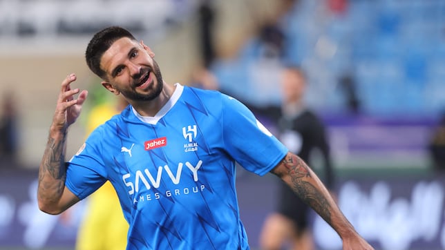 Al Hilal pierde a Mitrovic