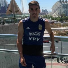 El panorama de extranjeros que condiciona el fichaje del '9' albo