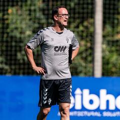 Etxeberria: “Este mal inicio nos obliga a ganar ya”