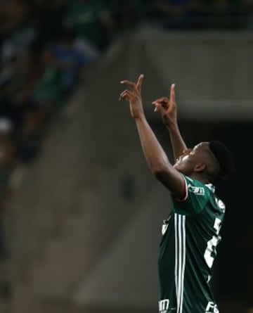 Gran partido de Yerry Mina en la Copa Libertadores 