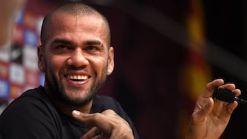 Dani Alves.