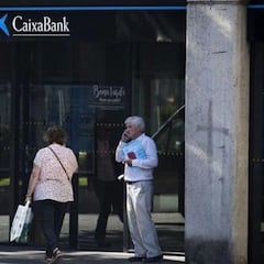 ¿Cuánto cobra CaixaBank por tener una cuenta de Bankia y qué clientes tienen comisión?