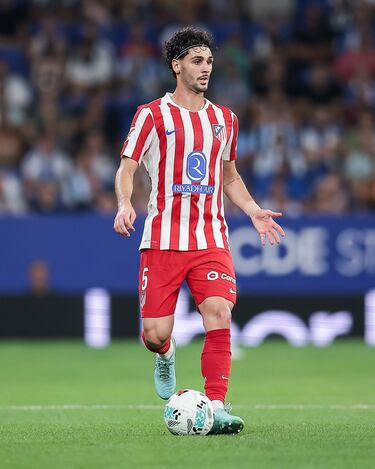 El brasileño llegó al Betis en 2023 donde jugó hasta 2025. Ese mismo año fue fichado por el Atlético de Simeone.