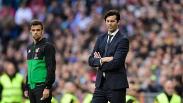 Solari, dirigiendo al Real Madrid en el partido ante el Valladolid.