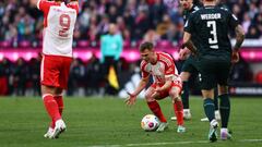 Munich (Germany), 21/01/2024.- Munich's Joshua Kimmich (C) reacts during the German Bundesliga soccer match between FC Bayern Munich and Werder Bremen in Munich, Germany, 21 January 2024. (Alemania) EFE/EPA/ANNA SZILAGYI CONDITIONS - ATTENTION: The DFL regulations prohibit any use of photographs as image sequences and/or quasi-video.
