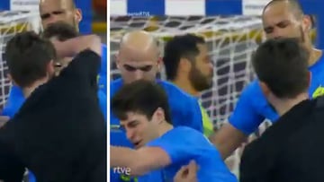 El 'puñetazo' de un árbitro a un jugador en el Mundial de balonmano que se hizo viral