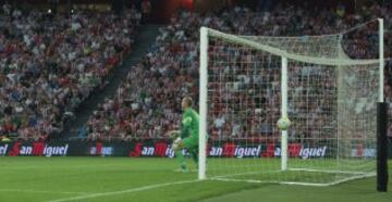 Elustondo marcó el 1-0.