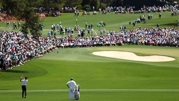 Golf has always had a hard time shaking its reputation as an elitist sport. Most people associate the game with high earning lawyers, doctors and business people who make deals on the course and talk politics in the clubhouse.