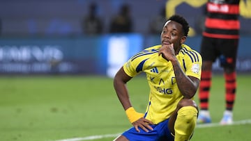 Soccer Football - Saudi Pro League - Al Nassr v Al Riyadh - Al-Awwal Park, Riyadh, Saudi Arabia - April 12, 2025 Al Nassr's Jhon Duran reacts after missing a chance to score REUTERS/Stringer