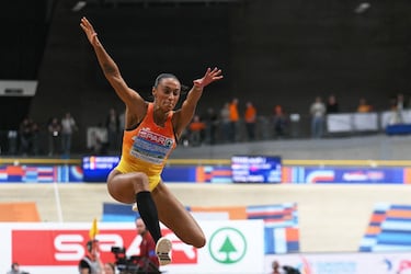 La atleta española del triple salto se impone en los Europeos de Apeldoorm con un salto de 14,37 metros.