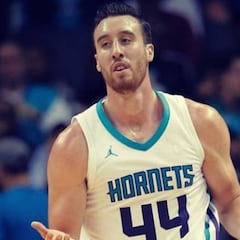 La NBA pregunta a los jugadores si tienen amante para separarlas de las esposas