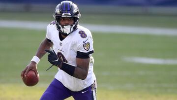Lamar no veía actividad desde el 12 de diciembre, cuando sufrió una lesión de tobillo, y ante la precaria situación de Baltimore, el QB retornó.