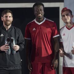 Messi: "Estamos felices de que Mina y Coutinho estén acá"