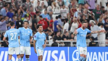 Jeddah (Saudi Arabia), 22/12/2023.- Players of Manchester City celebrate after the FIFA Club World Cup 2023 final match between Manchester City and Fluminense FC in Jeddah, Saudi Arabia, 22 December 2023. (Mundial de Fútbol, Arabia Saudita) EFE/EPA/ALI HAIDER
