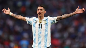 Di María inaugura la nueva Juve