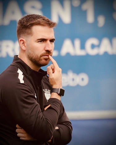 El ‘portero-jugador’ que cambió un partido: la arriesgada apuesta del Utebo