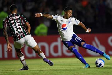 Fluminense ganó con goles de Willian y Arias. La serie terminó 4-1 en el global.