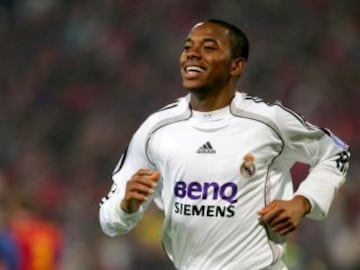 2. Robinho llegó al Real Madrid desde el Santos como la gran promesa, pero sus brillos fueron intermitentes y no cumplió con la expectativa