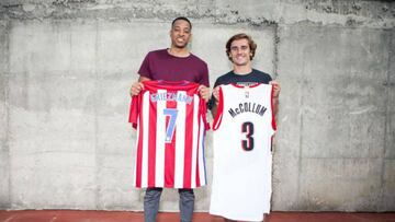 McCollum, en Salamanca: "Me est¨¢ gustando mucho el jam¨®n"